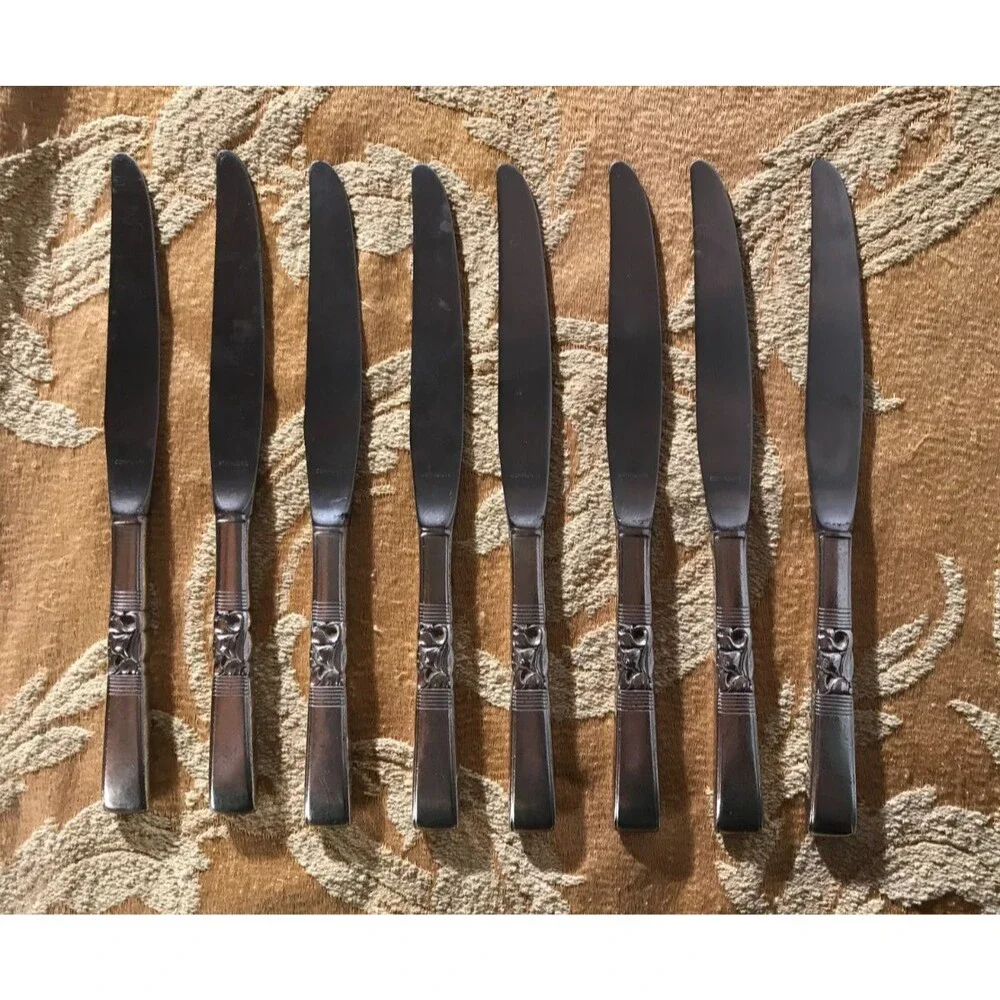 Vintage Set of 8 Dinner Knives Silverplate 1948 Morning Star Community Oneida